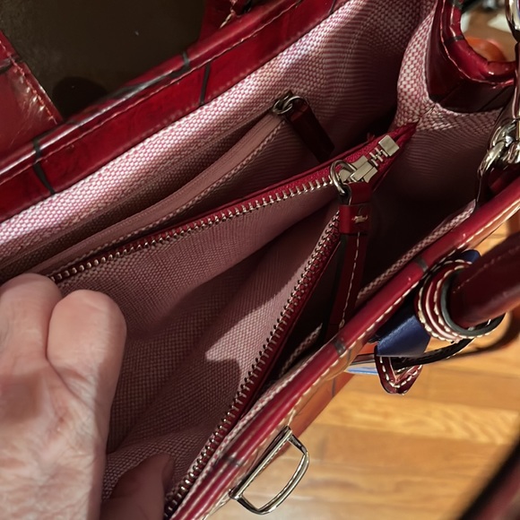 Dooney and Bourne Croc Embossed! Brand New with Tags! Crimson Color! - Picture 8 of 9